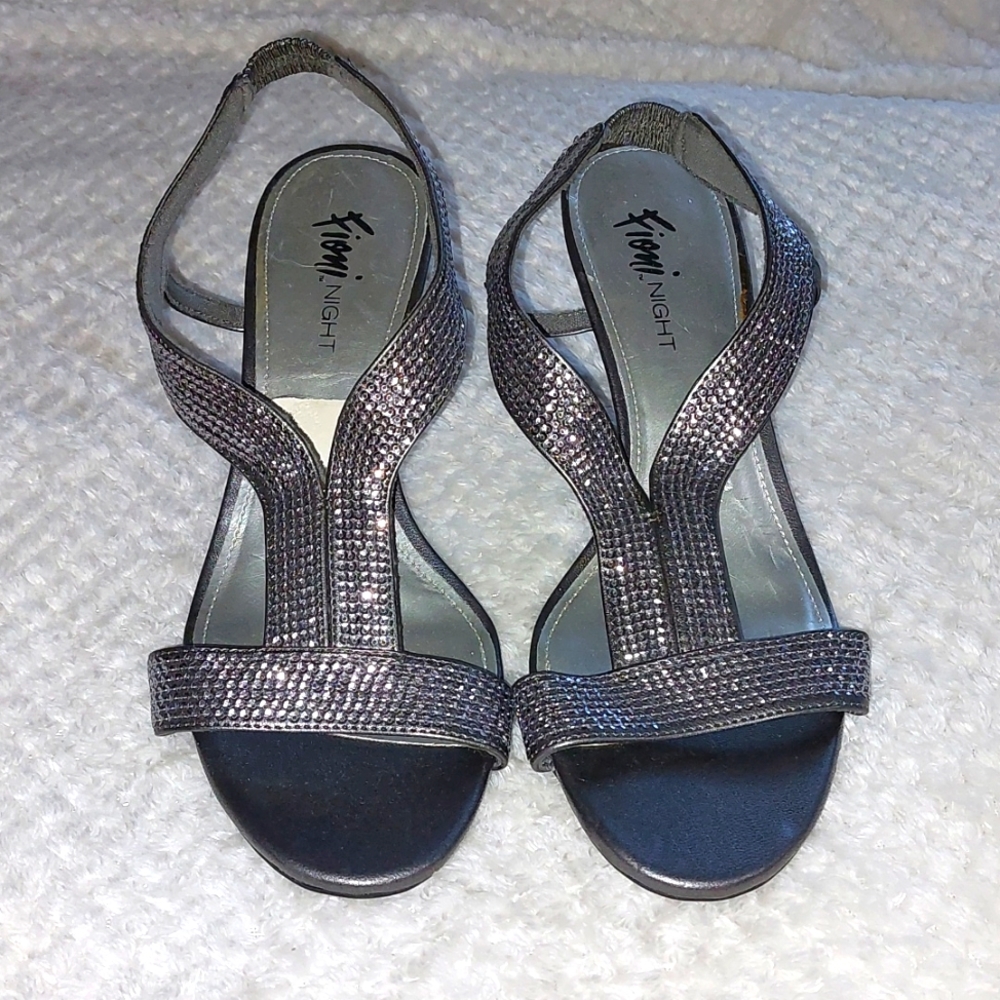 Fiomi Night silver sequins heels